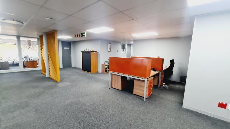 To Let commercial Property for Rent in Nieuw Muckleneuk Gauteng