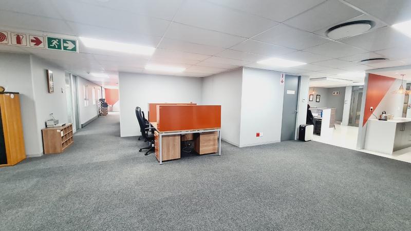 To Let commercial Property for Rent in Nieuw Muckleneuk Gauteng