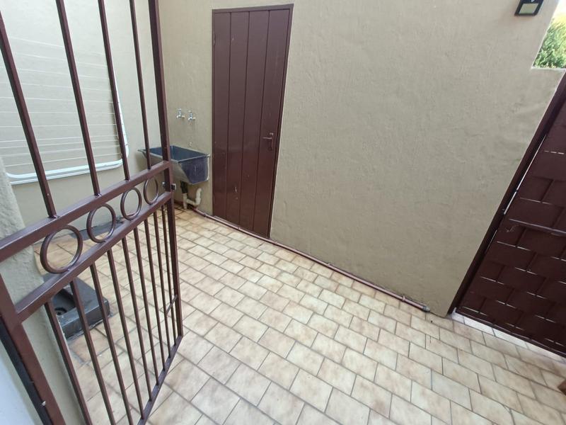 2 Bedroom Property for Sale in Wonderboom Gauteng