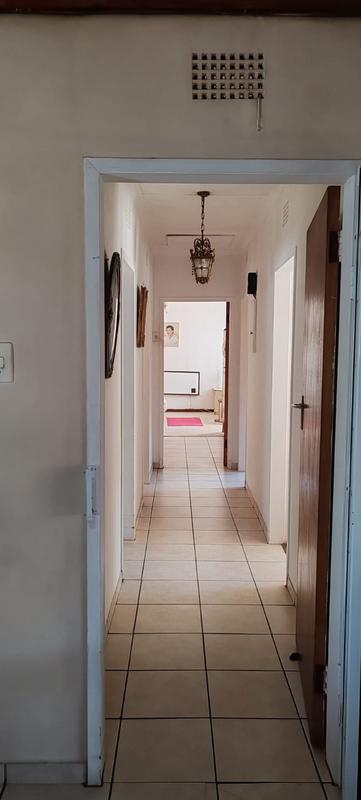 To Let 3 Bedroom Property for Rent in Meredale Gauteng