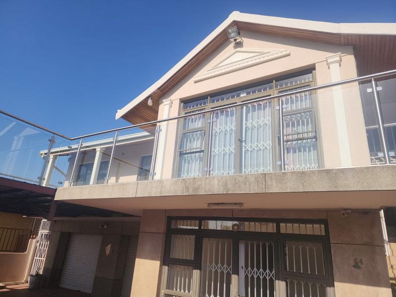 5 Bedroom Property for Sale in Kensington Gauteng