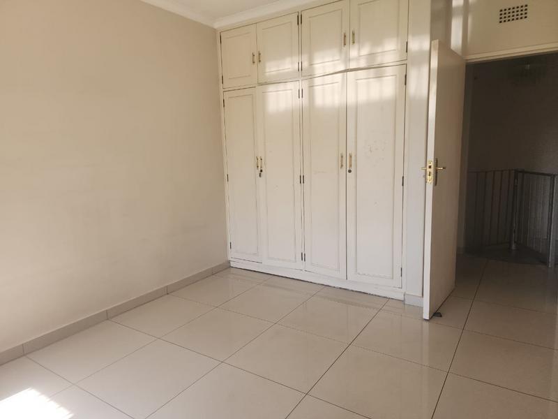 5 Bedroom Property for Sale in Kensington Gauteng