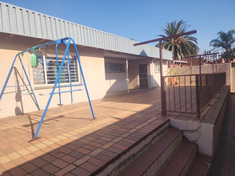 5 Bedroom Property for Sale in Kensington Gauteng