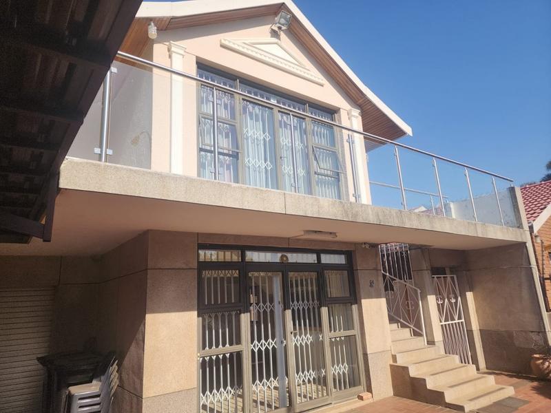 5 Bedroom Property for Sale in Kensington Gauteng