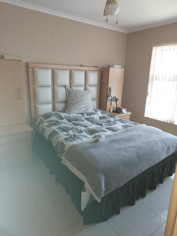 2 Bedroom Property for Sale in Bergbron Gauteng