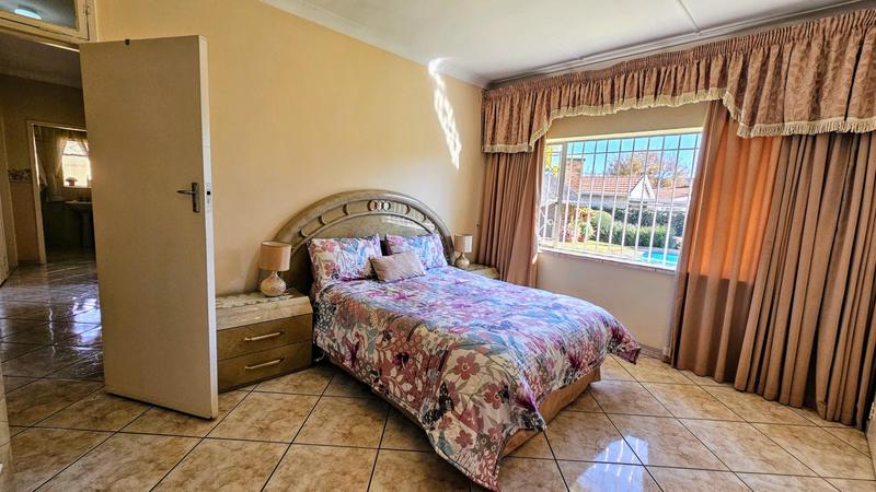 4 Bedroom Property for Sale in Elma Park Gauteng