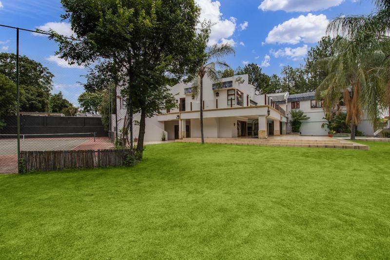 6 Bedroom Property for Sale in Bryanston Gauteng