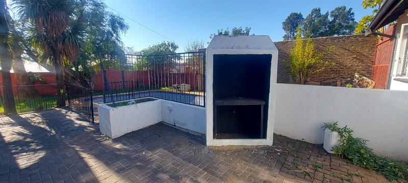 5 Bedroom Property for Sale in Georginia Gauteng