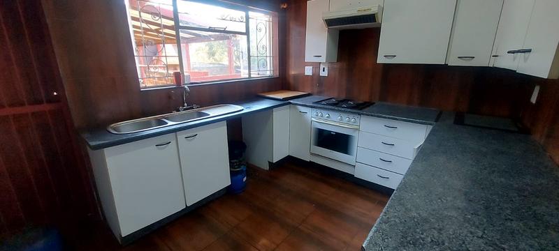 5 Bedroom Property for Sale in Georginia Gauteng