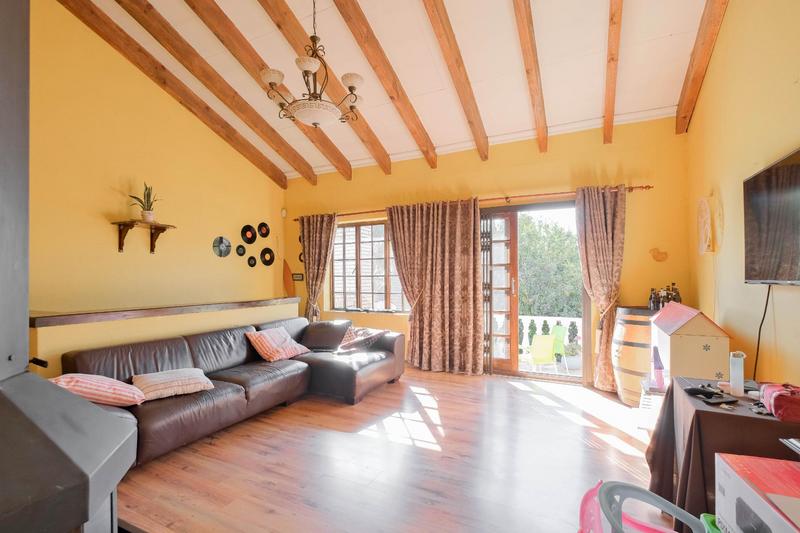 5 Bedroom Property for Sale in Wierdaglen Estate Gauteng