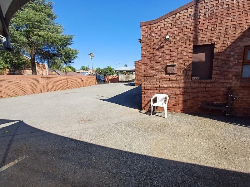 To Let commercial Property for Rent in Wierda Park Gauteng