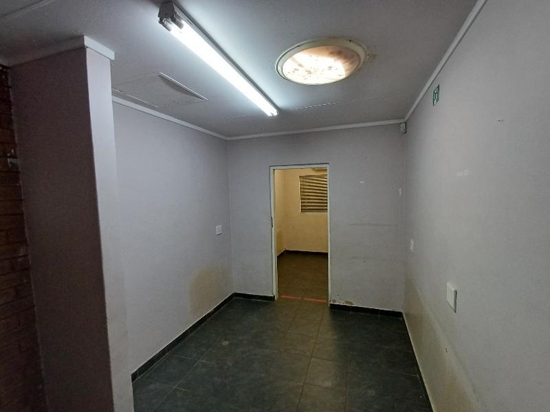 To Let commercial Property for Rent in Wierda Park Gauteng