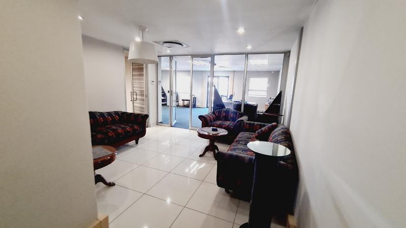 To Let commercial Property for Rent in Nieuw Muckleneuk Gauteng