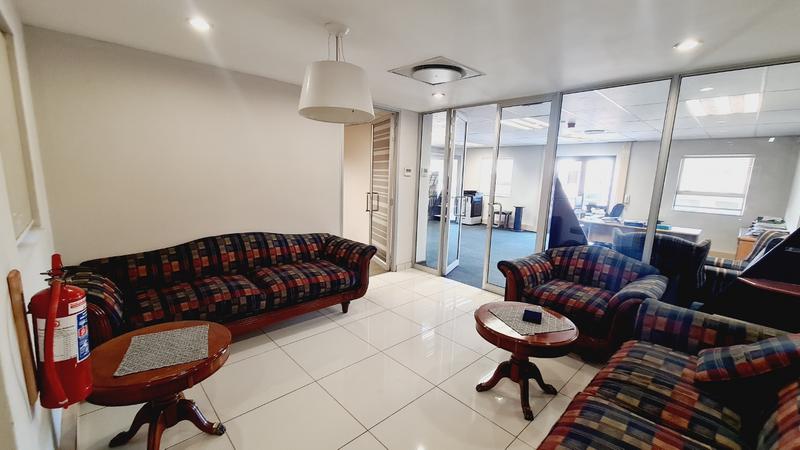 To Let commercial Property for Rent in Nieuw Muckleneuk Gauteng