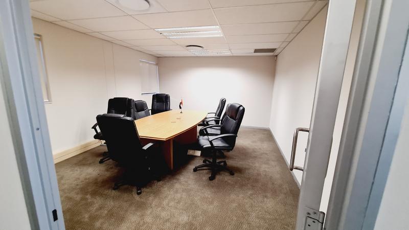 To Let commercial Property for Rent in Nieuw Muckleneuk Gauteng