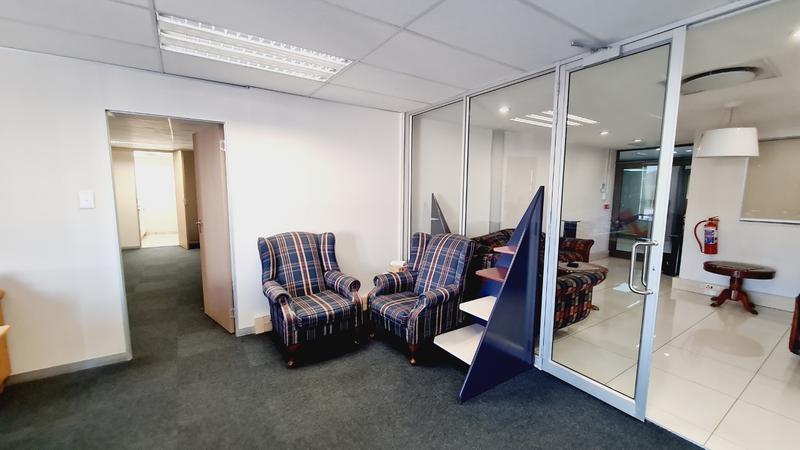 To Let commercial Property for Rent in Nieuw Muckleneuk Gauteng