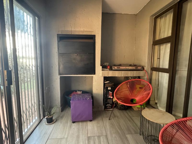 2 Bedroom Property for Sale in Northgate Gauteng