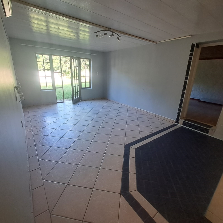 3 Bedroom Property for Sale in Meer En See KwaZulu-Natal