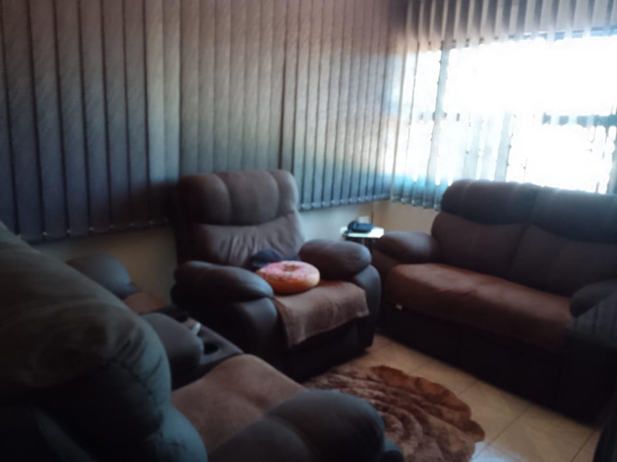 3 Bedroom Property for Sale in Brackenham KwaZulu-Natal