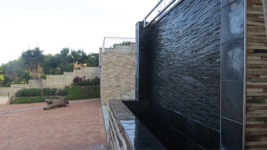 7 Bedroom Property for Sale in Zinkwazi Beach KwaZulu-Natal