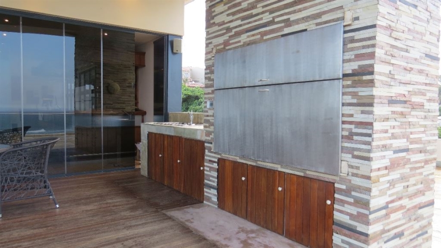 7 Bedroom Property for Sale in Zinkwazi Beach KwaZulu-Natal