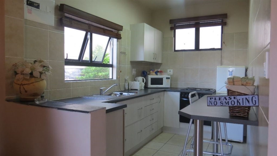 7 Bedroom Property for Sale in Zinkwazi Beach KwaZulu-Natal