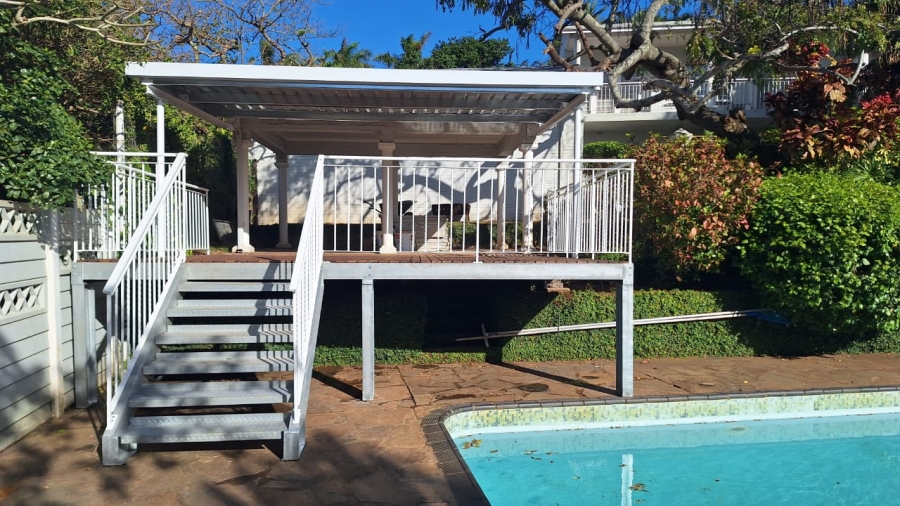 6 Bedroom Property for Sale in St Michaels On Sea KwaZulu-Natal