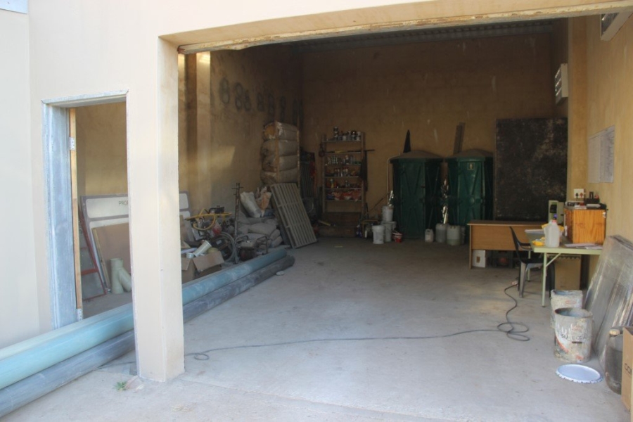 Commercial Property for Sale in Uvongo KwaZulu-Natal