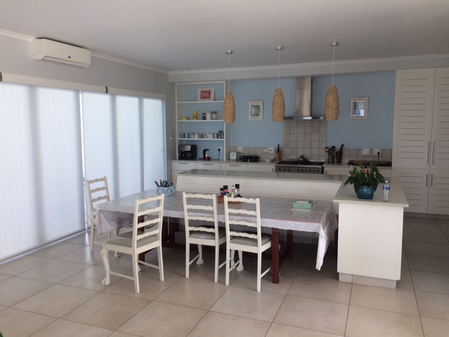 7 Bedroom Property for Sale in Zinkwazi Beach KwaZulu-Natal