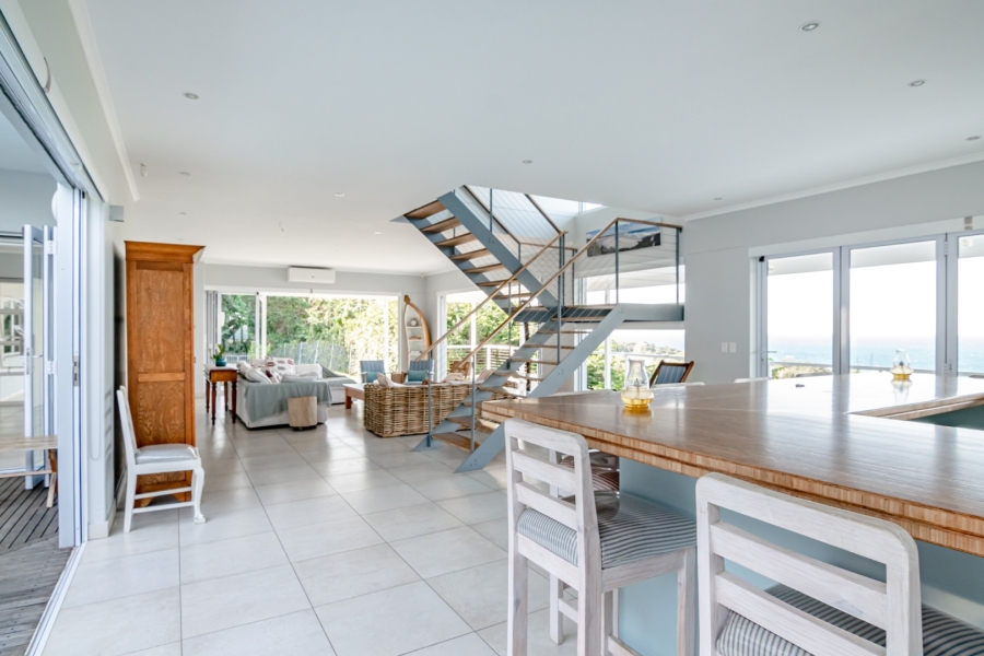 7 Bedroom Property for Sale in Zinkwazi Beach KwaZulu-Natal