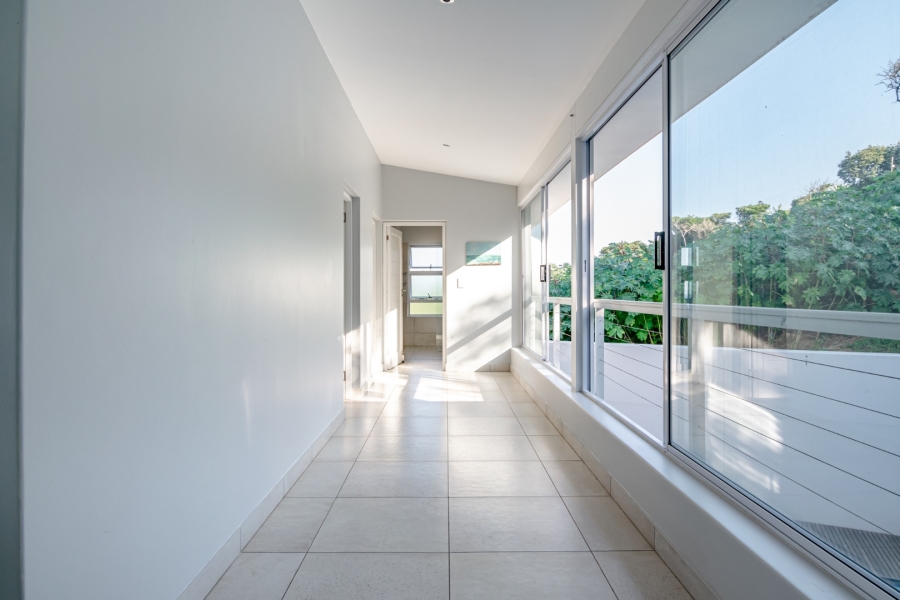 7 Bedroom Property for Sale in Zinkwazi Beach KwaZulu-Natal