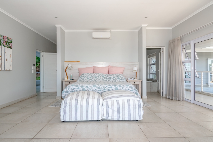 7 Bedroom Property for Sale in Zinkwazi Beach KwaZulu-Natal