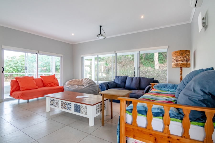 7 Bedroom Property for Sale in Zinkwazi Beach KwaZulu-Natal