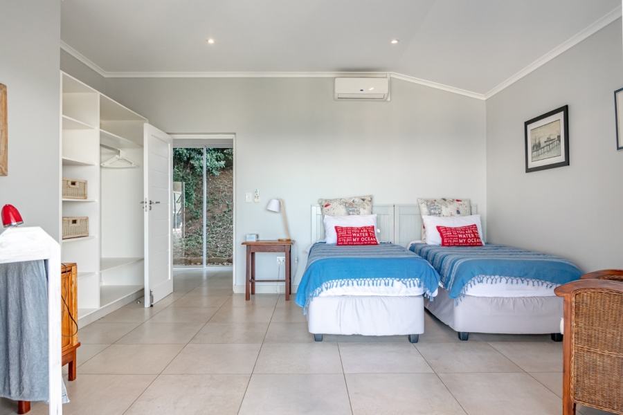 7 Bedroom Property for Sale in Zinkwazi Beach KwaZulu-Natal