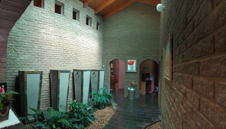 9 Bedroom Property for Sale in Vryheid KwaZulu-Natal