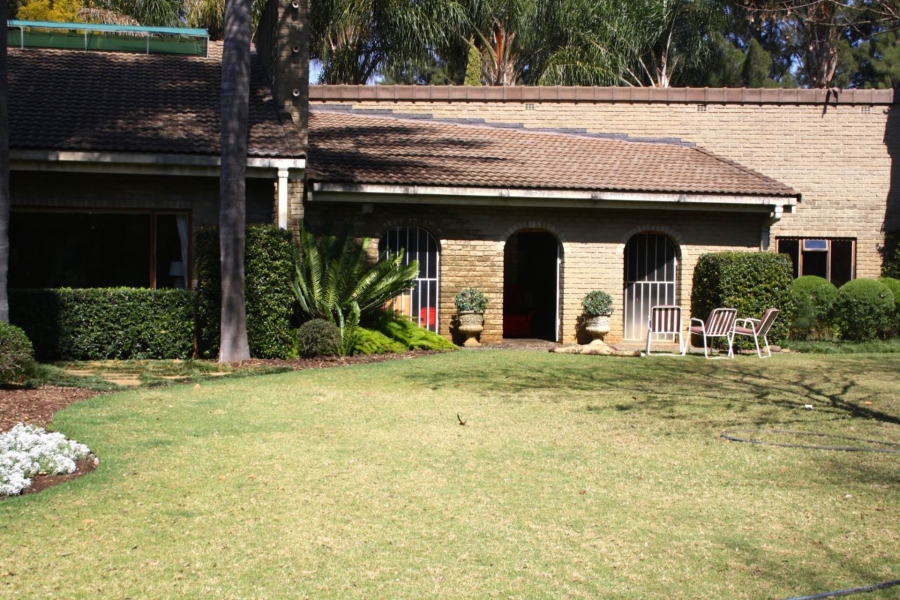 9 Bedroom Property for Sale in Vryheid KwaZulu-Natal