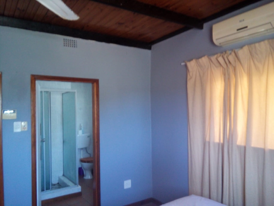 3 Bedroom Property for Sale in Hibberdene KwaZulu-Natal