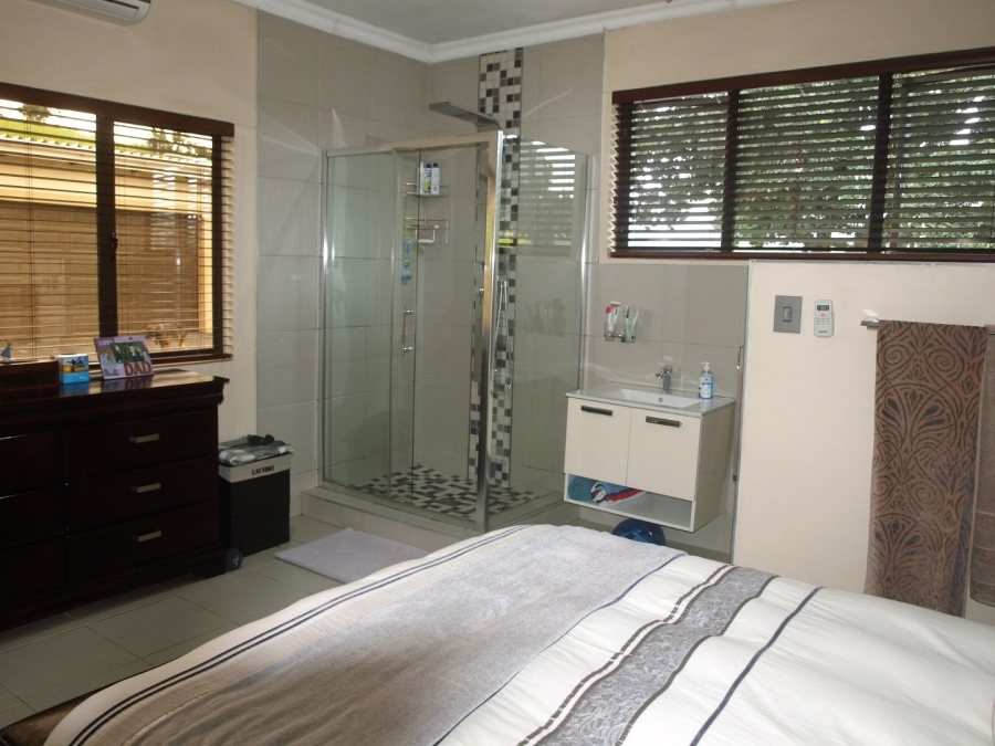 Commercial Property for Sale in Cliffdale KwaZulu-Natal