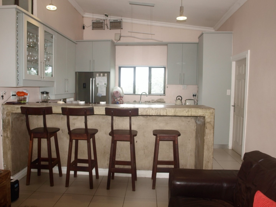 Commercial Property for Sale in Cliffdale KwaZulu-Natal