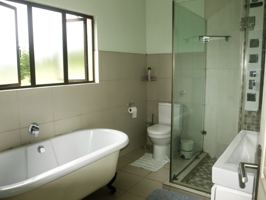 Commercial Property for Sale in Cliffdale KwaZulu-Natal