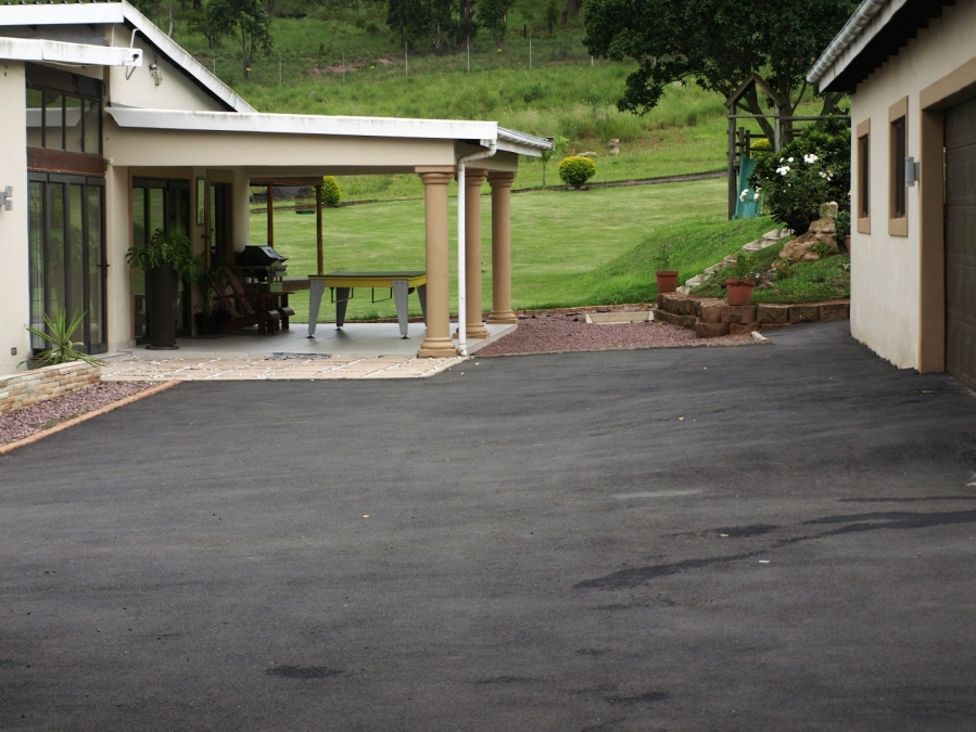 Commercial Property for Sale in Cliffdale KwaZulu-Natal
