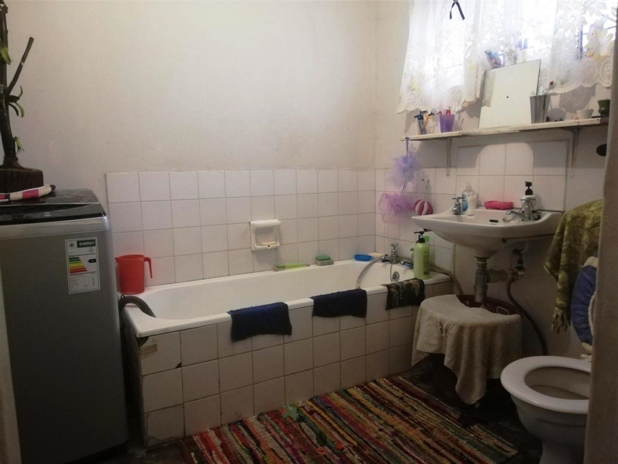 Commercial Property for Sale in Anerley KwaZulu-Natal