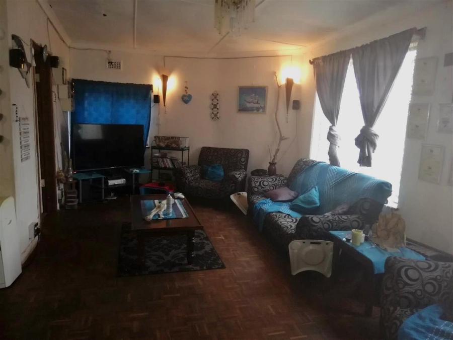 Commercial Property for Sale in Anerley KwaZulu-Natal