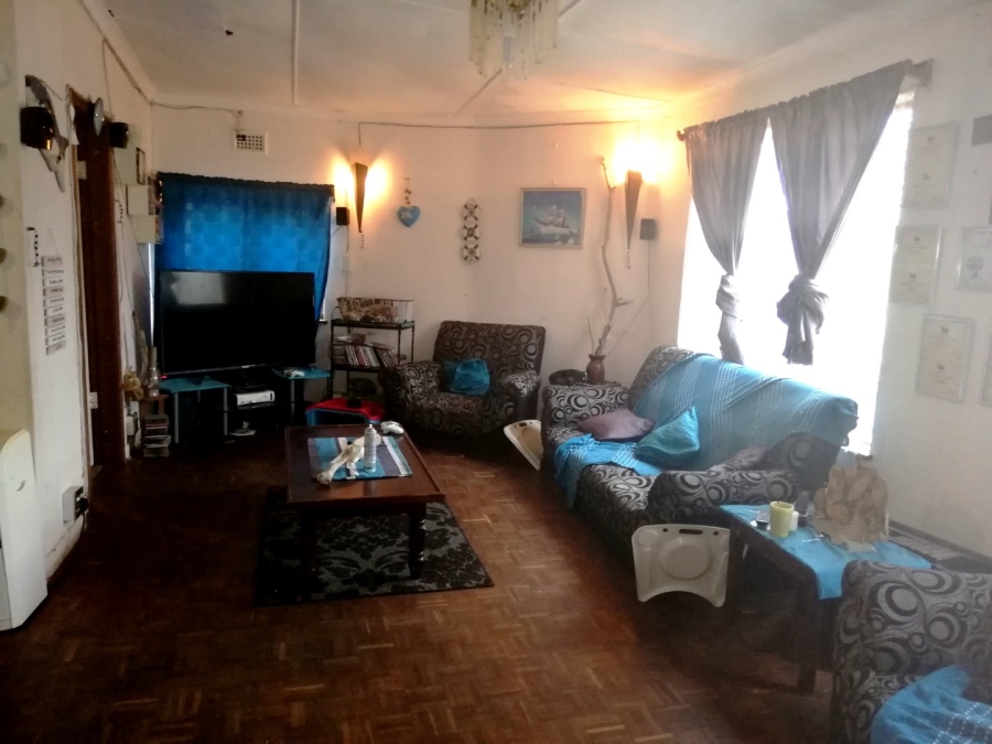 Commercial Property for Sale in Anerley KwaZulu-Natal