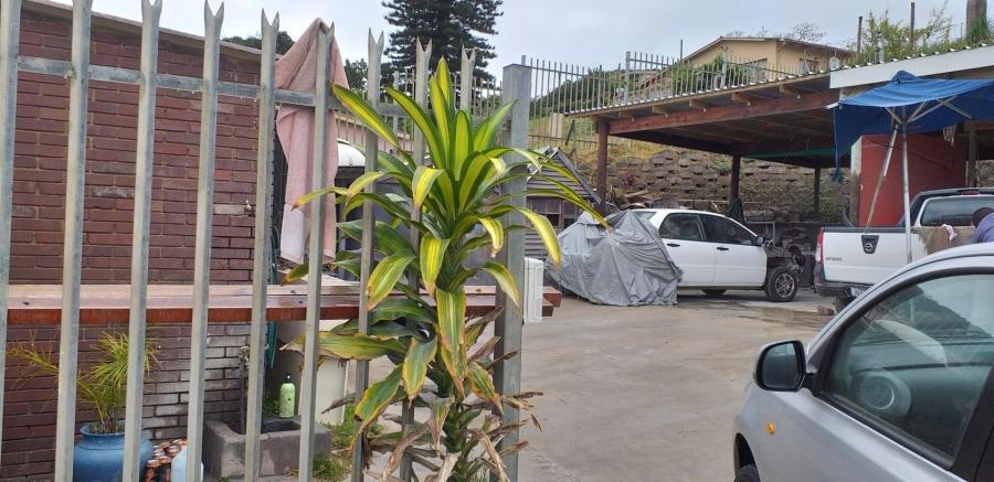 Commercial Property for Sale in Sea Park KwaZulu-Natal
