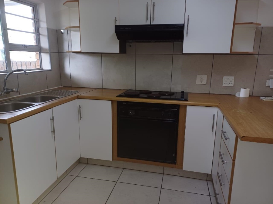 2 Bedroom Property for Sale in Arboretum KwaZulu-Natal