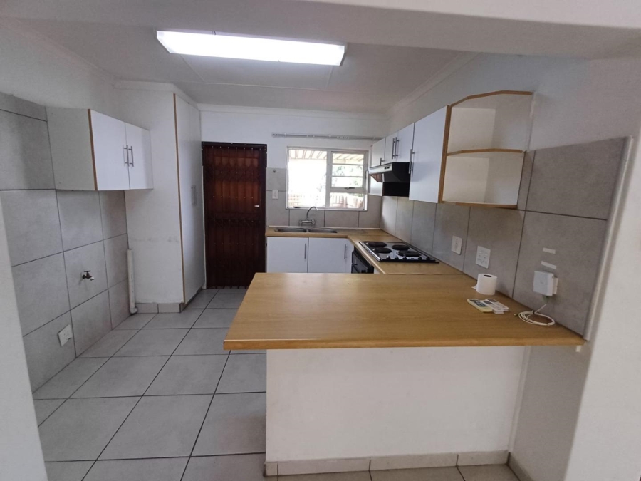 2 Bedroom Property for Sale in Arboretum KwaZulu-Natal
