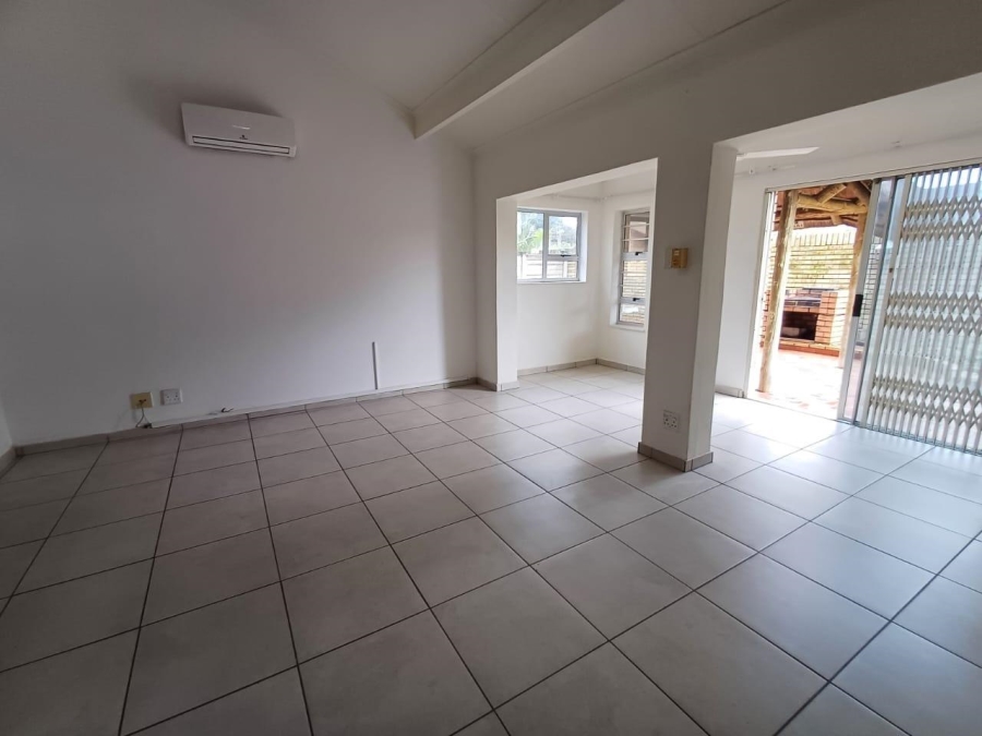 2 Bedroom Property for Sale in Arboretum KwaZulu-Natal