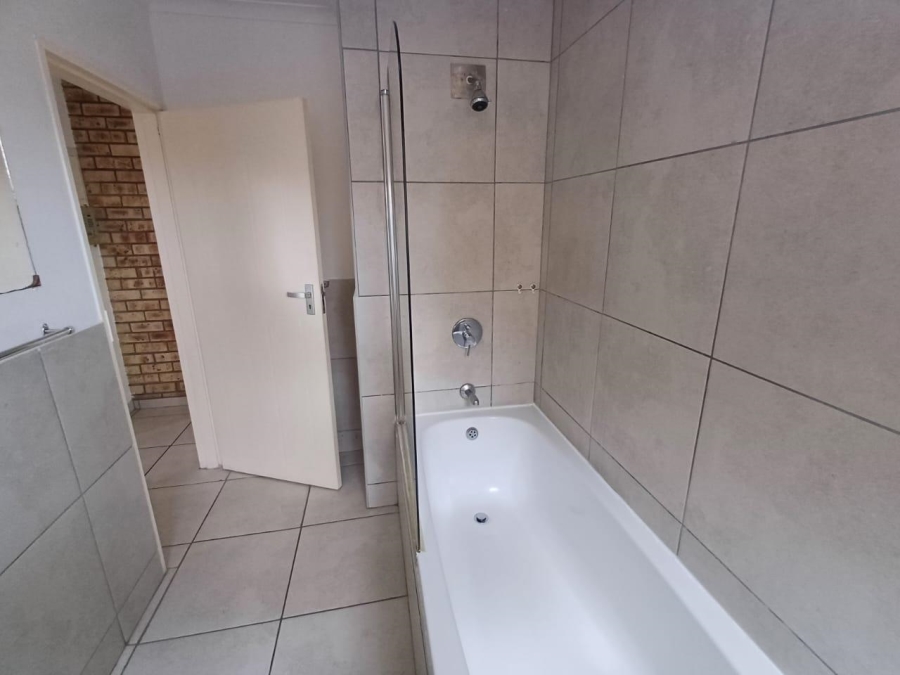 2 Bedroom Property for Sale in Arboretum KwaZulu-Natal