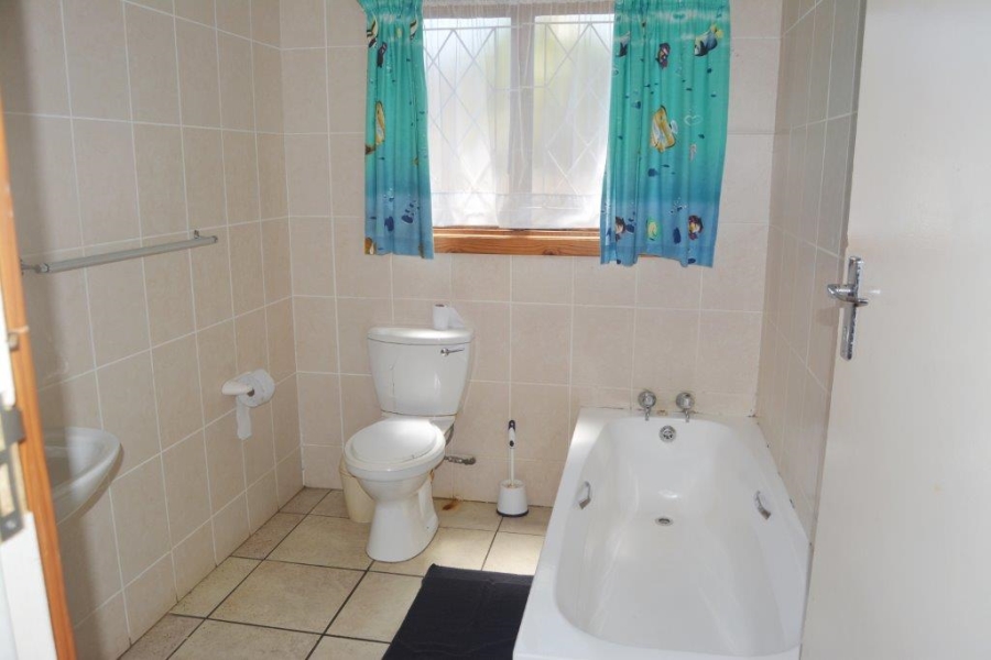 Commercial Property for Sale in Oslo Beach KwaZulu-Natal